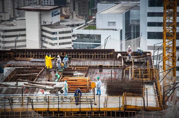 Leia mais sobre o artigo Cobre a US$ 13 mil pressiona custos da construção e pode elevar INCC, diz FGV